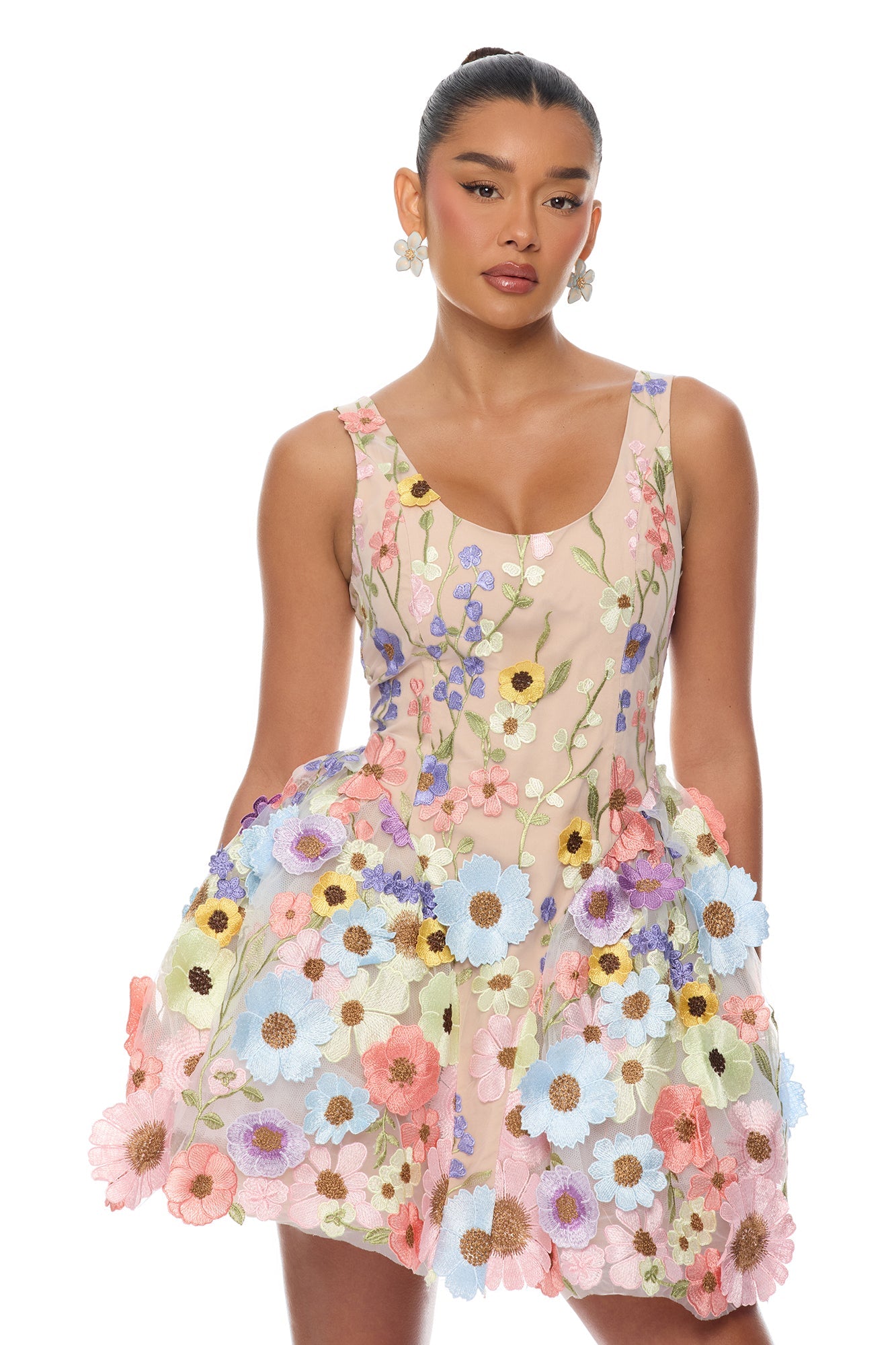 https://cdn.shopify.com/s/files/1/0293/9277/files/03-03-26_S9_13_25GWQ17526_MultiColor_ZSR_AE_IM_10-58-26_0333_PXF_VV.jpg?v=1772826478