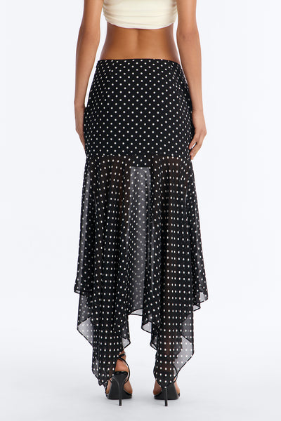 https://cdn.shopify.com/s/files/1/0293/9277/files/03-04-26_S3_16_OLECNWSNF54010_BlackWhite_KK_JS_11-05-14_43469_BH_SKS.jpg?v=1772814348&with=400&height=600
