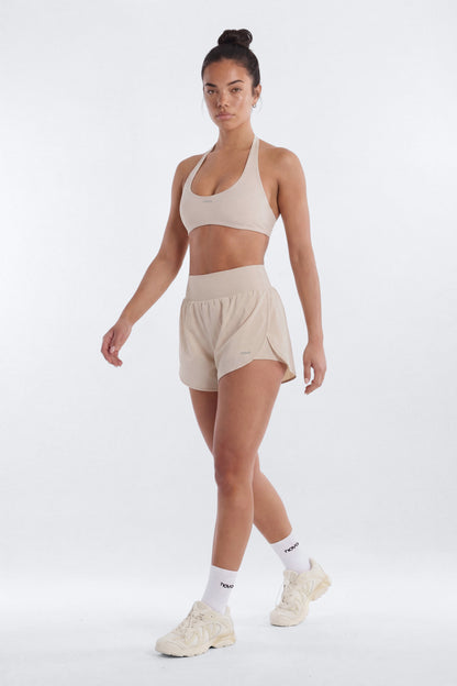 https://cdn.shopify.com/s/files/1/0293/9277/files/03-04-26_S6_PM_13_B125SB1306_OatMilk_JG_NL_18-15-57_9151-3_EH_ES_ES_ES_JA.jpg?v=1773703230