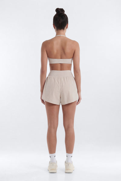 https://cdn.shopify.com/s/files/1/0293/9277/files/03-04-26_S6_PM_13_B125SB1306_OatMilk_JG_NL_18-15-57_9151-5_EH_ES_ES_ES_JA.jpg?v=1773703230&with=400&height=600