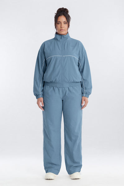 https://cdn.shopify.com/s/files/1/0293/9277/files/03-04-26_S6_PM_33_B12504SP1308_SoftIndigo_JG_NL_20-32-38_9602-1_SG_EH_ES_JA_PLUS.jpg?v=1777322336&with=400&height=600