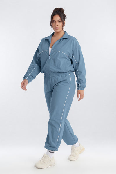 https://cdn.shopify.com/s/files/1/0293/9277/files/03-04-26_S6_PM_33_B12504SP1308_SoftIndigo_JG_NL_20-32-38_9602-5_SG_EH_ES_ES_JA_PLUS.jpg?v=1777322337&with=400&height=600