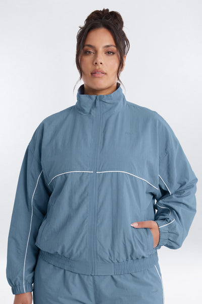 https://cdn.shopify.com/s/files/1/0293/9277/files/03-04-26_S6_PM_33_B12504SP1308_SoftIndigo_JG_NL_20-32-38_9602-7_SG_EH_ES_ES_JA_PLUS.jpg?v=1777322339&with=400&height=600