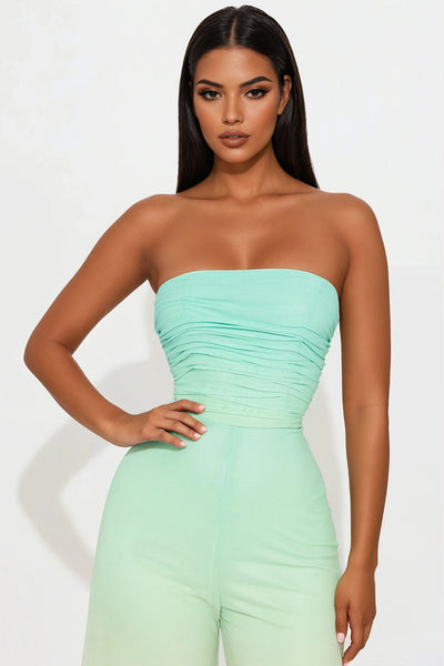 https://cdn.shopify.com/s/files/1/0293/9277/files/03-05-25_S9_24_DM4077_AquaCombo_LP_PC_10-21-43_44311_CM-Amira_PXF.jpg?v=1742254699&with=400&height=600