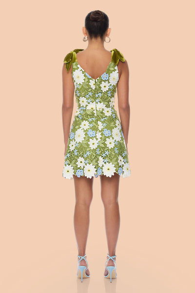 https://cdn.shopify.com/s/files/1/0293/9277/files/03-05-26_S9_35_D87970_Chartreuse_ZSR_AE_IM_14-36-03_1039_PXF_BG.jpg?v=1784921689&with=400&height=600