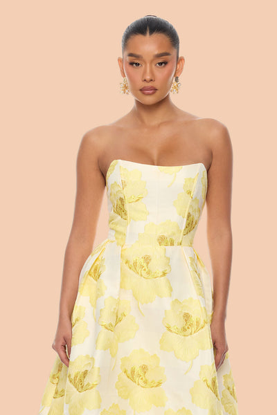 https://cdn.shopify.com/s/files/1/0293/9277/files/03-05-26_S9_9_GW25K6086_Yellow_ZSR_AE_IM_11-09-27_0218_PXF_BG.jpg?v=1784906045&with=400&height=600