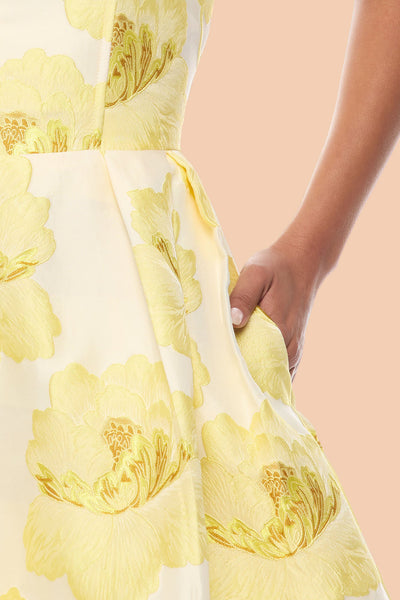 https://cdn.shopify.com/s/files/1/0293/9277/files/03-05-26_S9_9_GW25K6086_Yellow_ZSR_AE_IM_11-09-51_0230_PXF_BG.jpg?v=1784906045&with=400&height=600