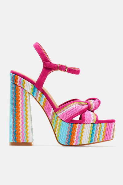 https://cdn.shopify.com/s/files/1/0293/9277/files/03-07-24_S10_16_COLLEEN_MultiColor_P_CXB_13-33-20_8099_CM_ES.jpg?v=1713481000&with=400&height=600