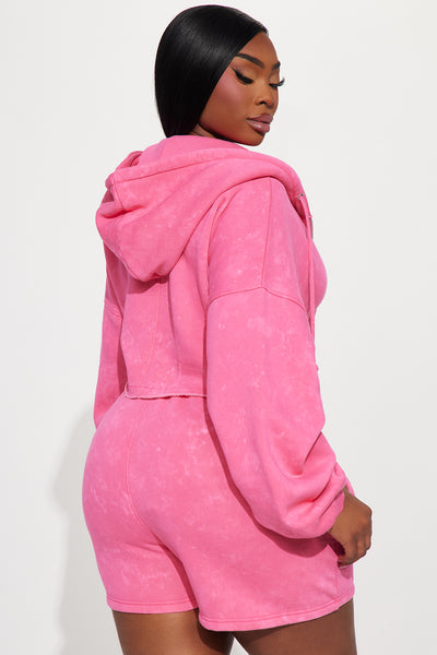 https://cdn.shopify.com/s/files/1/0293/9277/files/03-07-24_S5_31_ZDZDZPK111031SSET_Pink_P_KF_JW_14-10-35_PLUS_55866_PXF.jpg?v=1711131331&with=400&height=600