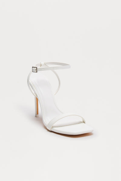 https://cdn.shopify.com/s/files/1/0293/9277/files/03-07-25_S10_121_SYLVIAFN_White_ZSR_CXB_14-35-15_FLATLAY_8060_PXF.jpg?v=1742499902&with=400&height=600