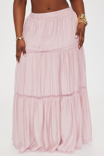 https://cdn.shopify.com/s/files/1/0293/9277/files/03-10-2025_S6_13_B22375_Pink_AE_SS_12-35-30_PLUS_68798_PXF.jpg?v=1741902668&with=400&height=600