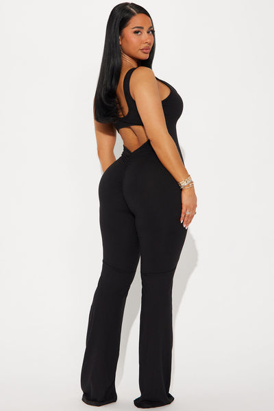 https://cdn.shopify.com/s/files/1/0293/9277/files/03-11-25_S2_42_KJGJ4112007_Black_TK_JS_13-55-23_10848_PXF_ES.jpg?v=1741815359&with=400&height=600
