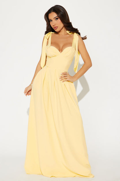 https://cdn.shopify.com/s/files/1/0293/9277/files/03-11-25_S3_2_KSHD408174_ButterYellow_ZSR_RA_IM_09-59-50_18403_EH_WG.jpg?v=1742926880