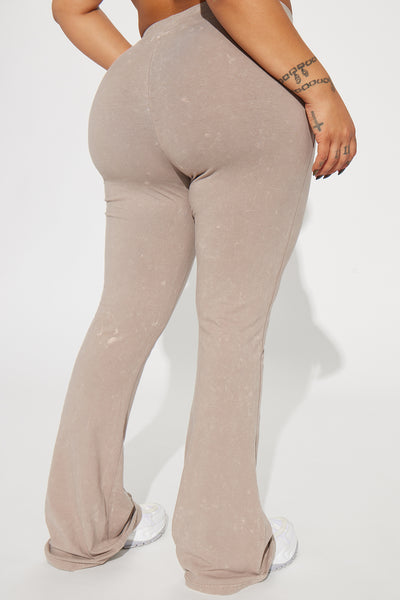https://cdn.shopify.com/s/files/1/0293/9277/files/03-12-24_S4_42_ZPK12019BT_Taupecombo_TK_DO_14-43-35_PLUS_38098_PXF.jpg?v=1711137225&with=400&height=600