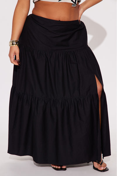 https://cdn.shopify.com/s/files/1/0293/9277/files/03-12-25_S5_3_B19996FN_Black_RM_SS_10-54-49_PLUS_0590_PXF.jpg?v=1764099014&with=400&height=600