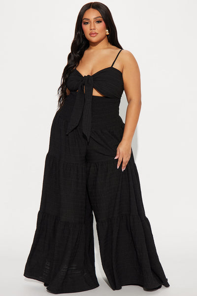 https://cdn.shopify.com/s/files/1/0293/9277/files/03-14-24_S1_70_JR4292_Black_KT_SS_16-30-05_PLUS_39831_PXF_MH.jpg?v=1712250829&with=400&height=600