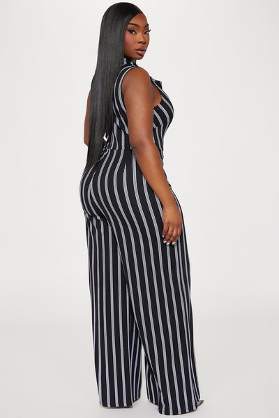 https://cdn.shopify.com/s/files/1/0293/9277/files/03-14-24_S5_28_DD932LA04FN_Blackcombo_RD_PC_15-33-01_PLUS_42728_PXF.jpg?v=1711041810&with=400&height=600