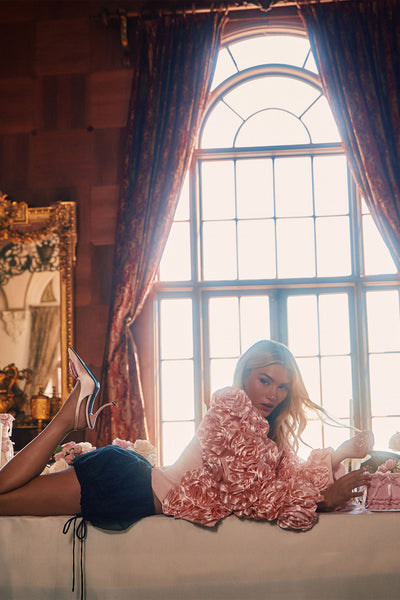https://cdn.shopify.com/s/files/1/0293/9277/files/03-17-26_Garden_Gala-Editorial_LOOK_10_RA_MR_14-29-44_1853_ES_ES.jpg?v=1775489242&with=400&height=600