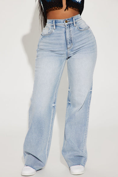 https://cdn.shopify.com/s/files/1/0293/9277/products/03-18-23Studio2_CE_RL_14-19-57_37_SPP12187L_LightWash_9090_SG.jpg?v=1679431742&with=400&height=600