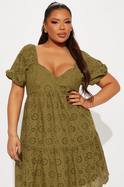 https://cdn.shopify.com/s/files/1/0293/9277/files/03-18-25_S4_61_B22661_Olive_TK_AC_15-22-16_PLUS_39941_PXF.jpg?v=1742495622&with=400&height=600