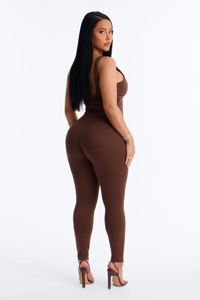 https://cdn.shopify.com/s/files/1/0293/9277/files/03-18-26_S6_31_JR57275_Chocolate_ZSR_KK_SS_14-45-46_7431_PXF.jpg?v=1774039629&with=400&height=600