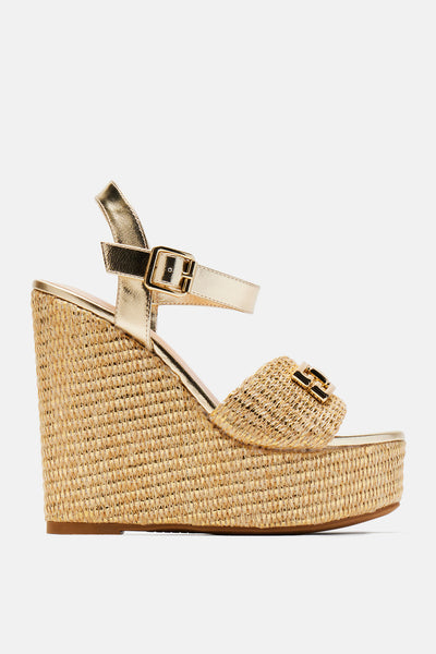 https://cdn.shopify.com/s/files/1/0293/9277/files/03-19-24_S10_8_SIENA22_Gold_P_CXB_11-19-12_9477_SG_ES.jpg?v=1713476272&with=400&height=600