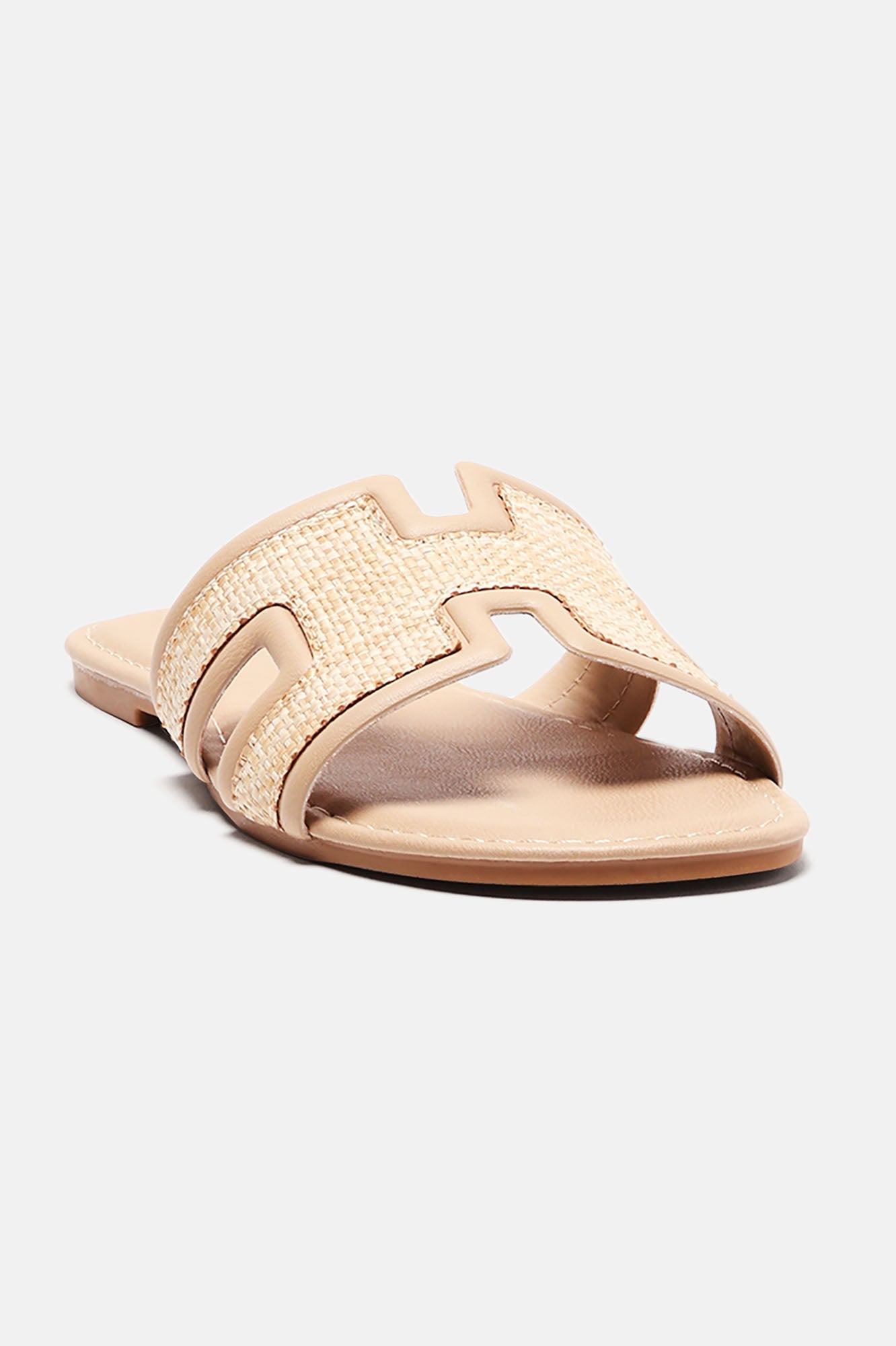 https://cdn.shopify.com/s/files/1/0293/9277/files/03-21-24_S15_95_SMILE40_Beige_CZ_13-39-20__16125_CM_ES.jpg?v=1723567902