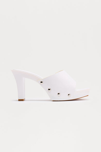 https://cdn.shopify.com/s/files/1/0293/9277/files/03-21-25_S10_59_RAPHAEL_White_ZSR_CXB_14-01-35_FLATLAY_17810_PXF.jpg?v=1742838519