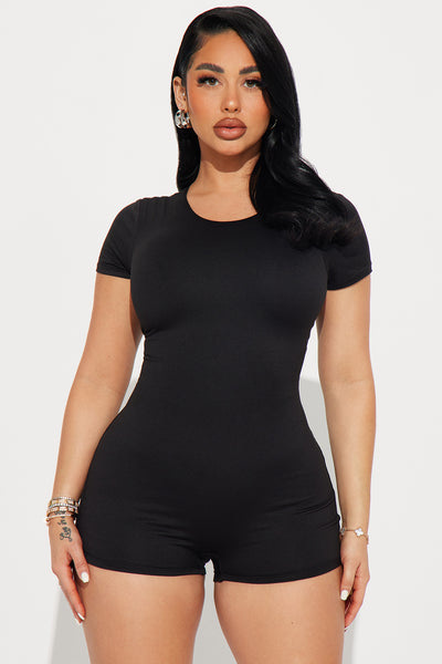 https://cdn.shopify.com/s/files/1/0293/9277/files/03-22-24_S1_2_JR52535A_Black_KT_AP_10-20-42_43756_PXF.jpg?v=1715112219&with=400&height=600