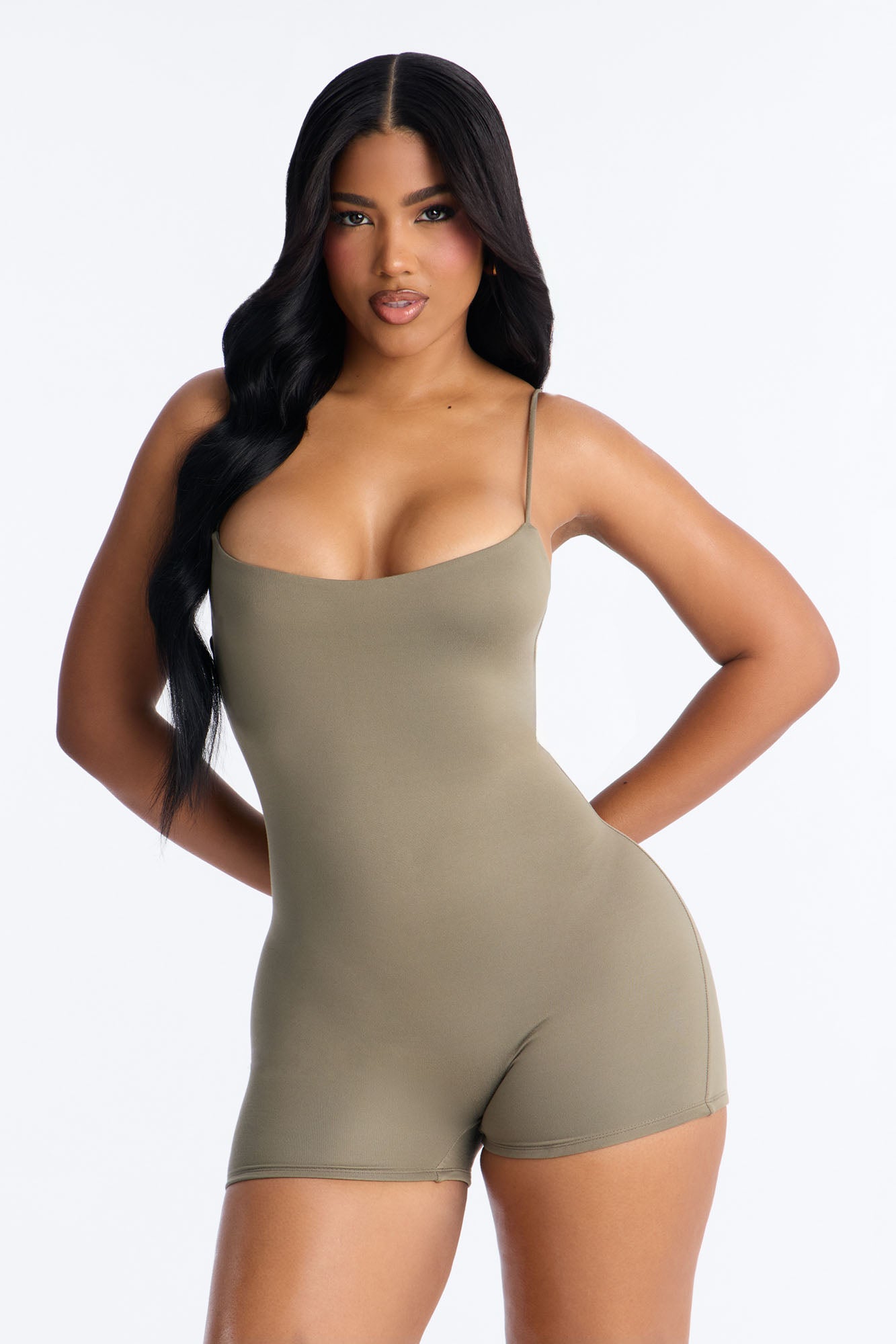 https://cdn.shopify.com/s/files/1/0293/9277/files/03-24-26_S3_1_JR56066_Olive_ZSR_AE_SS_13-11-34_50891_PXF_SG.jpg?v=1774542188