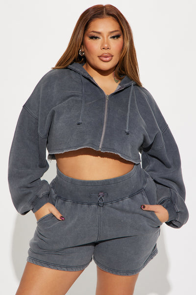 https://cdn.shopify.com/s/files/1/0293/9277/files/03-25-24_S4_39_ZDZDZPK111031SSET_Charcoal_ID_PC_14-14-16_PLUS_73607_PXF.jpg?v=1712184284&with=400&height=600