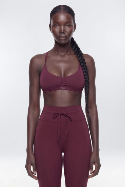 https://cdn.shopify.com/s/files/1/0293/9277/files/03-25-26_S9_PM_42_B12503SP1313_Merlot_JG_IM_20-36-29_1332-1_ES_ES_ES_SG_JA.jpg?v=1776104020&with=400&height=600