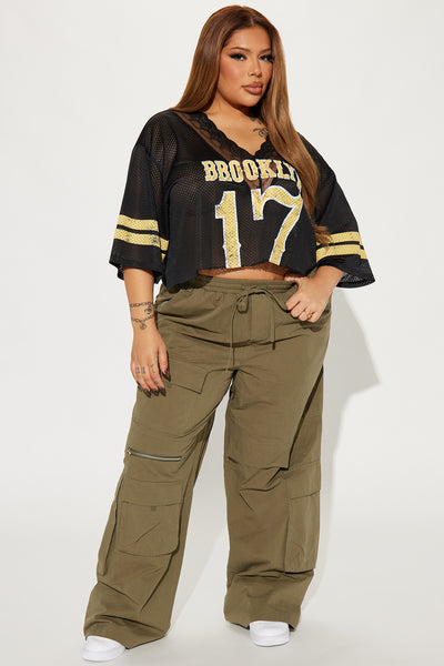 https://cdn.shopify.com/s/files/1/0293/9277/files/03-26-24_S4_61_SB9995_Black_TK_IM_16-04-39_PLUS_39567_PXF.jpg?v=1734108443&with=400&height=600