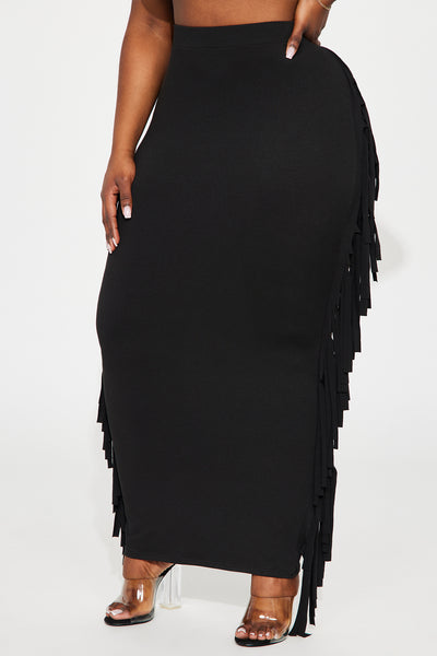 https://cdn.shopify.com/s/files/1/0293/9277/files/03-26-24_S5_56_SS2211N_Black_ID_PC_15-00-59_PLUS_65074_PXF.jpg?v=1713307690&with=400&height=600
