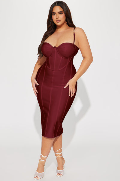 https://cdn.shopify.com/s/files/1/0293/9277/files/03-27-23Studio7_ID_KT_14-03-42_35_FB0037_White_8992_PLUS_CM_SL_Red.jpg?v=1734730575&with=400&height=600