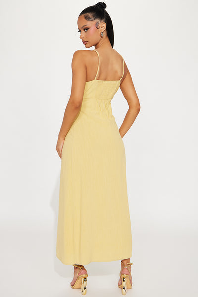 https://cdn.shopify.com/s/files/1/0293/9277/files/03-27-24_S3_16_HF24A568_Yellow_R_HY_SS_11-27-46_13550_PXF.jpg?v=1711749300&with=400&height=600