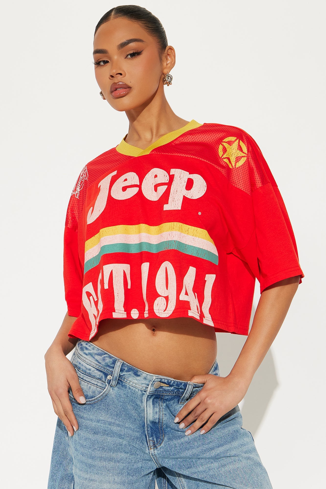 https://cdn.shopify.com/s/files/1/0293/9277/files/03-27-25_S3_34_JEP0029J1458_Red_JG_SS_11-25-56_29105_PXF.jpg?v=1743449257