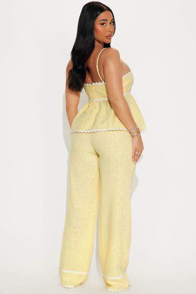 https://cdn.shopify.com/s/files/1/0293/9277/files/03-27-25_S5_33_RWS38072_ButterYellow_CC_RA_MK_15-33-22_58892_SG_KP.jpg?v=1744151190&with=400&height=600