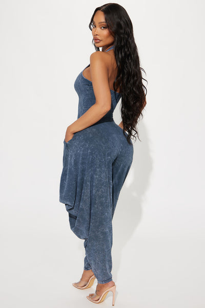 https://cdn.shopify.com/s/files/1/0293/9277/files/03-28-24_S2_40_NAB3021_Navy_KJ_RL_16-37-09_10147_PXF_SG.jpg?v=1712080454&with=400&height=600