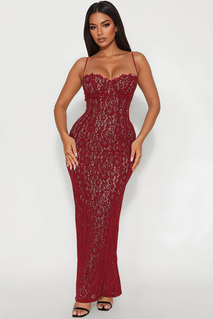 https://cdn.shopify.com/s/files/1/0293/9277/files/03-28-25_S9_20_KSBD5022131_Black_CR_SS_11-51-48_57291_WG_WG-Amira_WG_SG_JA_Red.jpg?v=1752182700