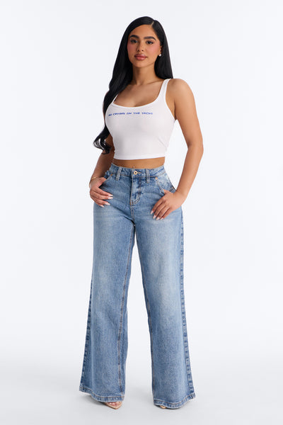 https://cdn.shopify.com/s/files/1/0293/9277/files/03-30-26_S4_PM_46_FN12116_White_KK_AC_20-29-21_0837_PXF.jpg?v=1775710191&with=400&height=600