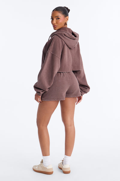 https://cdn.shopify.com/s/files/1/0293/9277/files/03-30-26_S6PM_42_B225MS4205_Chocolate_JZ_EO_19-52-06_0300_PXF.jpg?v=1775494561&with=400&height=600