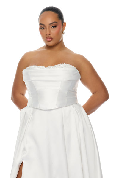 https://cdn.shopify.com/s/files/1/0293/9277/files/03-30-26_S9_41_24GWF658_White_ZSR_AE_IM_14-40-56_PLUS_1035_PXF.jpg?v=1775685709&with=400&height=600