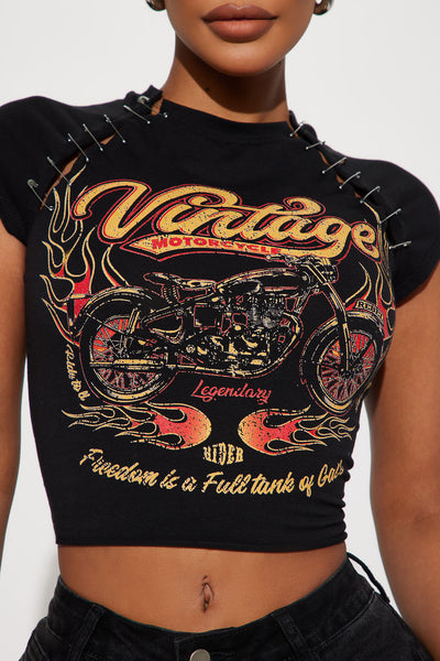 https://cdn.shopify.com/s/files/1/0293/9277/products/03-31-23Studio2_CE_RL_13-45-27_10_T295021_Black_12350_JB.jpg?v=1680561420&with=400&height=600