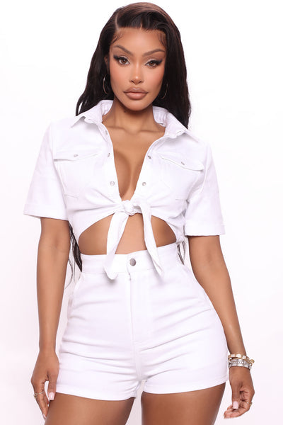 https://cdn.shopify.com/s/files/1/0293/9277/products/04-01-22Studio4_RM_SA_13-26-34_3_RP4102_White_P_0410_WG.jpg?v=1649276981&with=400&height=600