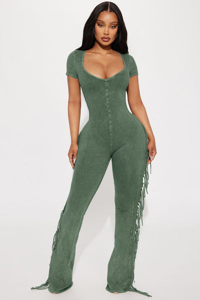 https://cdn.shopify.com/s/files/1/0293/9277/files/04-01-24_S2_8_EJ3488N_Mocha_P_KJ_RL_15-02-07_10325_CM_JA_Olive.jpg?v=1753133067&with=400&height=600