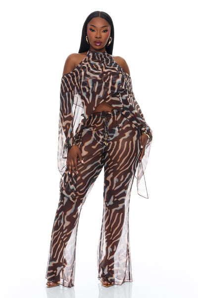 https://cdn.shopify.com/s/files/1/0293/9277/files/04-01-26_S9_10_25GWQ19112BE_Browncombo_ZSR_AE_IM_12-58-10_PLUS_0255_PXF.jpg?v=1775508626&with=400&height=600