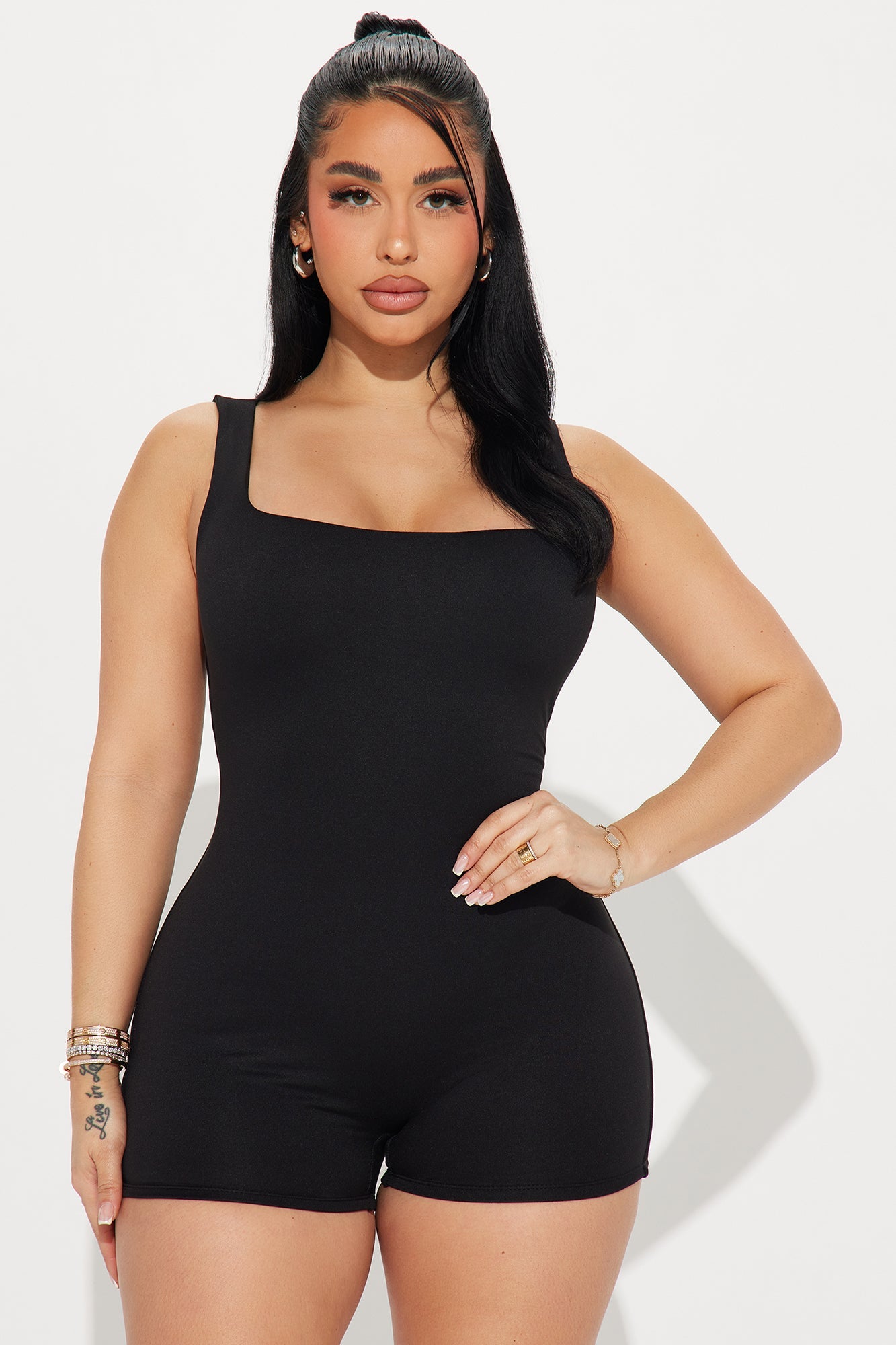 https://cdn.shopify.com/s/files/1/0293/9277/files/04-02-24_S1_19_JR52540A_Black_KT_SS_11-25-07_47432_PXF.jpg?v=1712249118