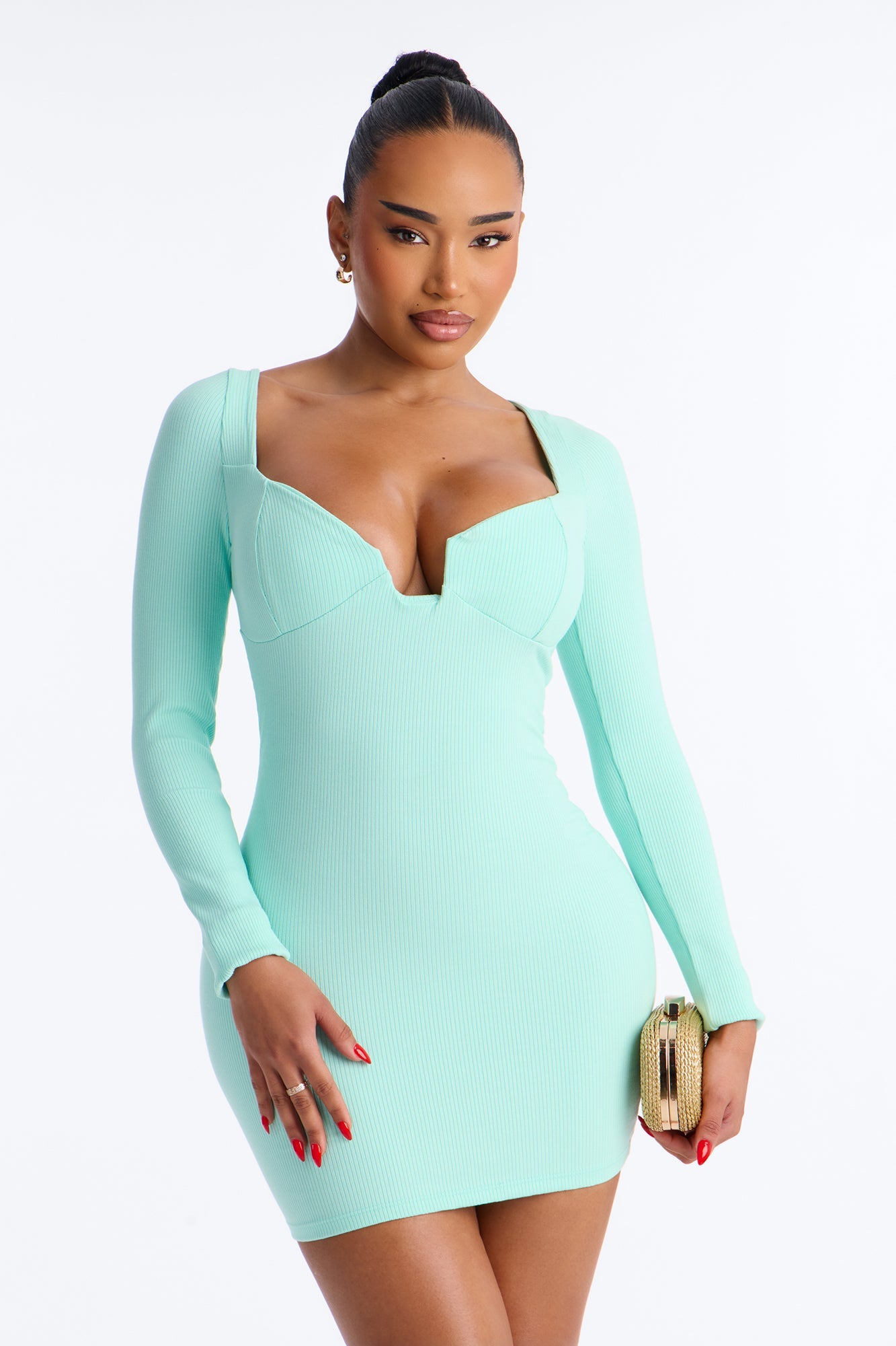 https://cdn.shopify.com/s/files/1/0293/9277/files/04-03-26_S6_27_FND0411_Mint_KJ_SO_11-56-45_4486_PXF.jpg?v=1775593775