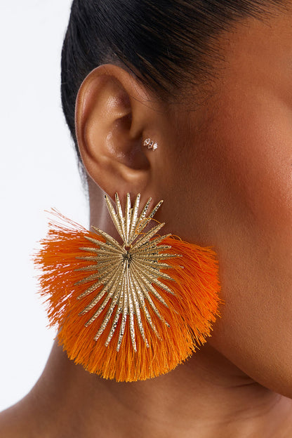 https://cdn.shopify.com/s/files/1/0293/9277/files/04-03-26_S6_52_E10014SH_GoldOrange_KJ_SO_14-57-19_5011_PXF_CM.jpg?v=1775595685